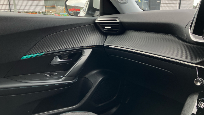 Peugeot 2008 1.2 PureTech 130 Allure 5dr EAT8 Petrol Estate